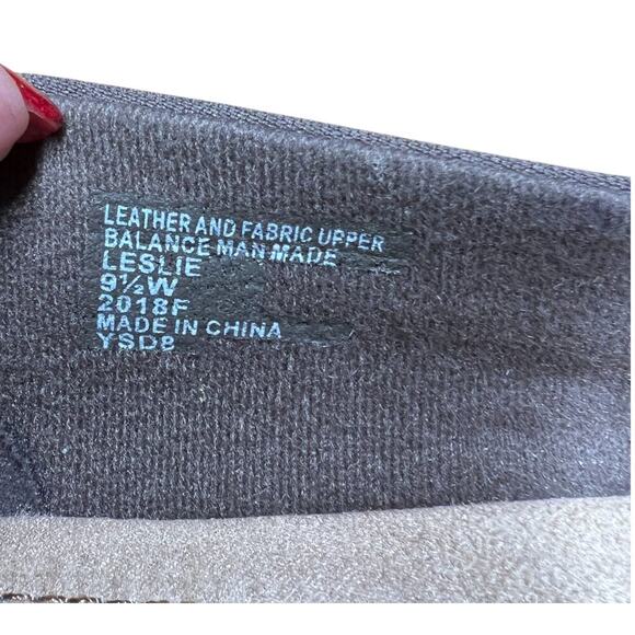 EARTH ORIGINS Leslie Women's 9.5W Leather Slip On Ballet Flats Shoes *READ* - Picture 16 of 16